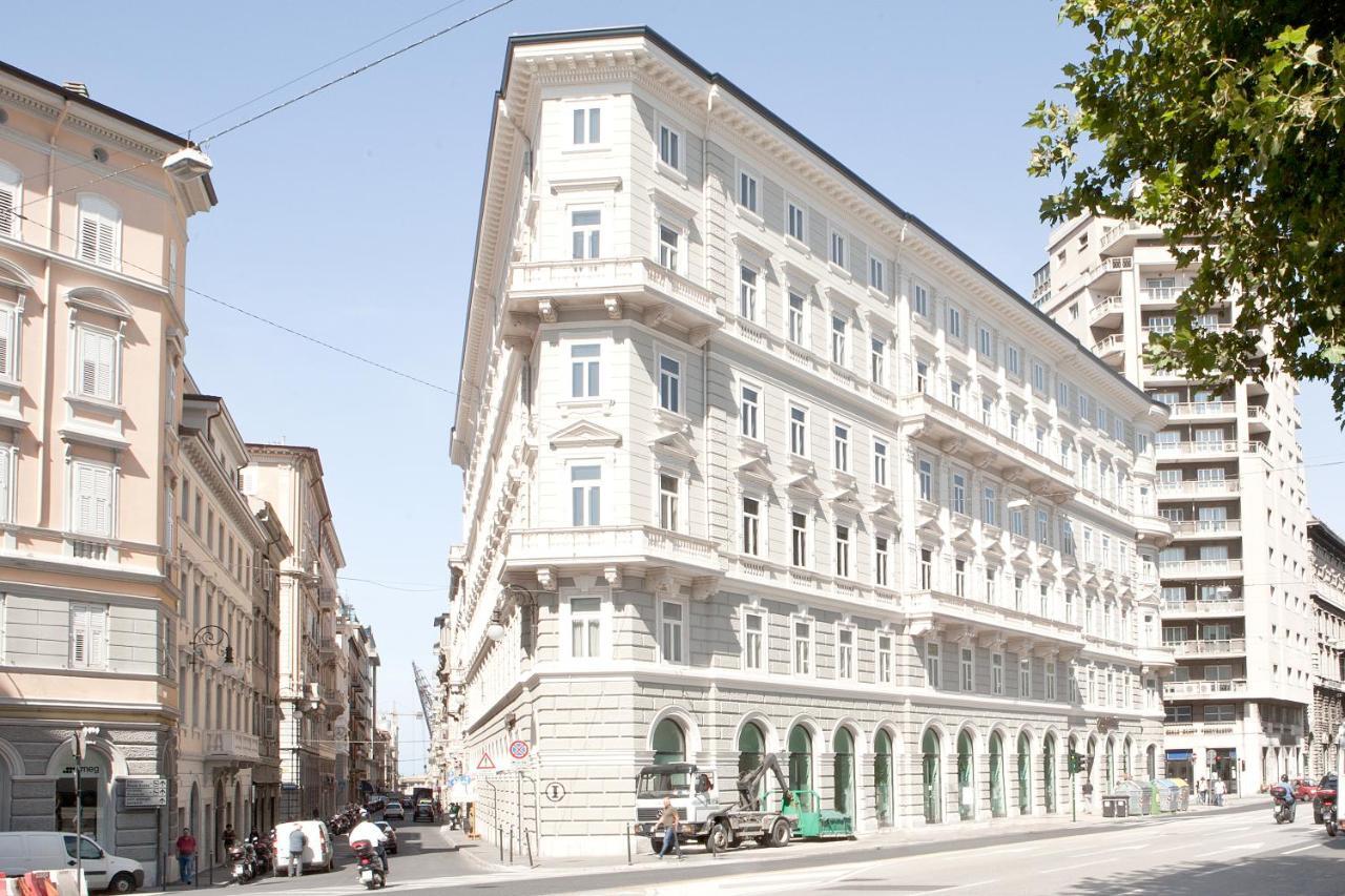 Palazzo Talenti 1907 Aparthotel Trieste Exterior photo